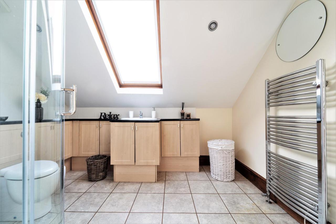 The Cottage In Chester, Sleeps 6 With Free Parking Kültér fotó