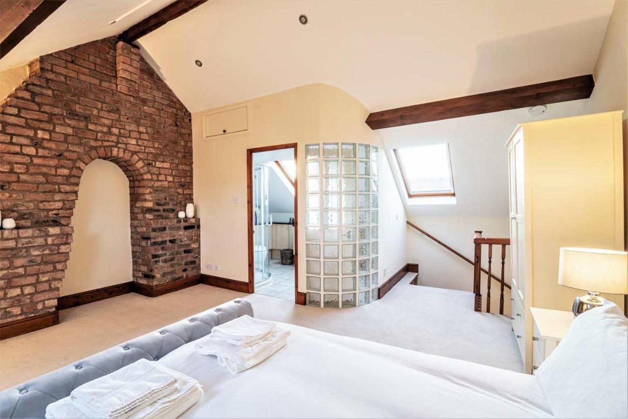 The Cottage In Chester, Sleeps 6 With Free Parking Kültér fotó