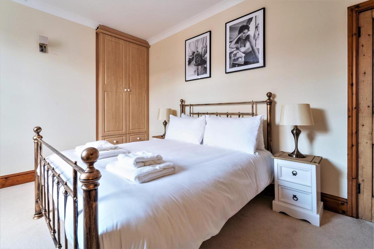 The Cottage In Chester, Sleeps 6 With Free Parking Kültér fotó