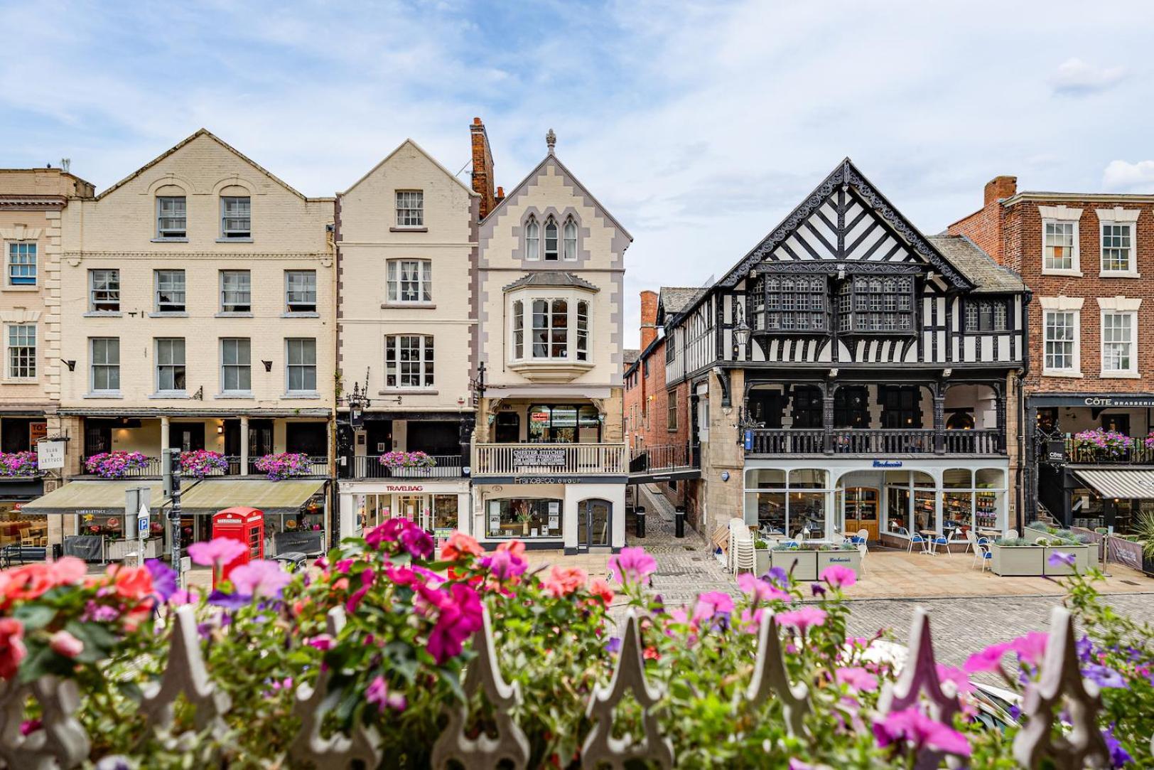 The Cottage In Chester, Sleeps 6 With Free Parking Kültér fotó