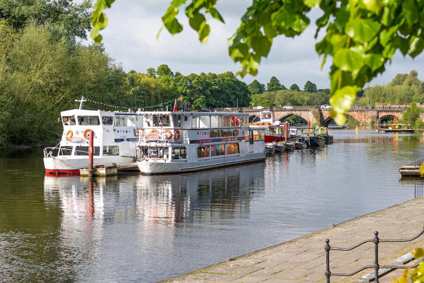 The Cottage In Chester, Sleeps 6 With Free Parking Kültér fotó